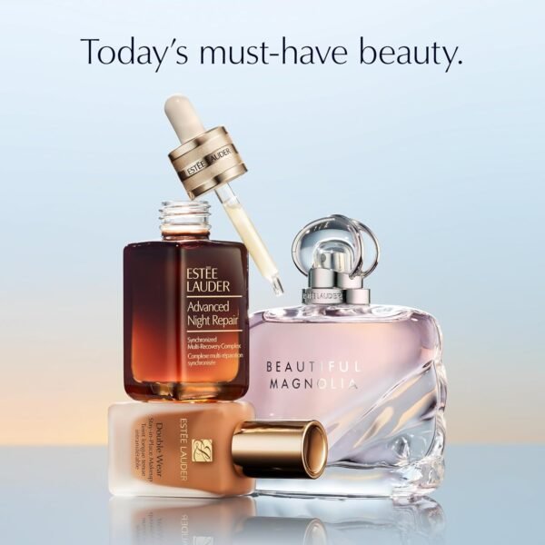 Estée Lauder Set + Refresh Perfecting Makeup Mist | Hydrating Setting Spray, 3.9 Fl Oz - Image 3