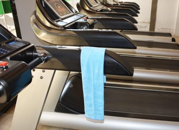 16" x 32"Gym Towels for Men & Women Microfiber Sports Towel Set Fast Drying & Absorbent Workout Sweat Towels for Fitness,Yoga, Golf,Camping 3-Pack Gift - Image 5