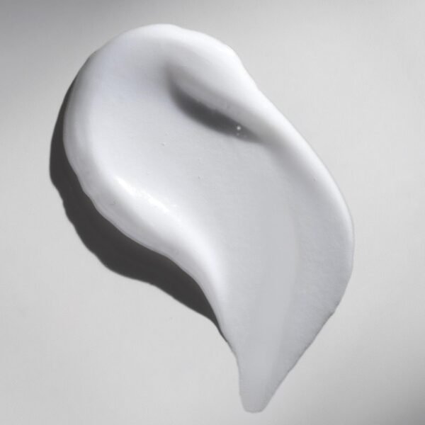 Wella Professionals ULTIMATE REPAIR Mask|Deep Nourishing Hair Mask| Hydrating Smooth| Repairs Damage - Image 5
