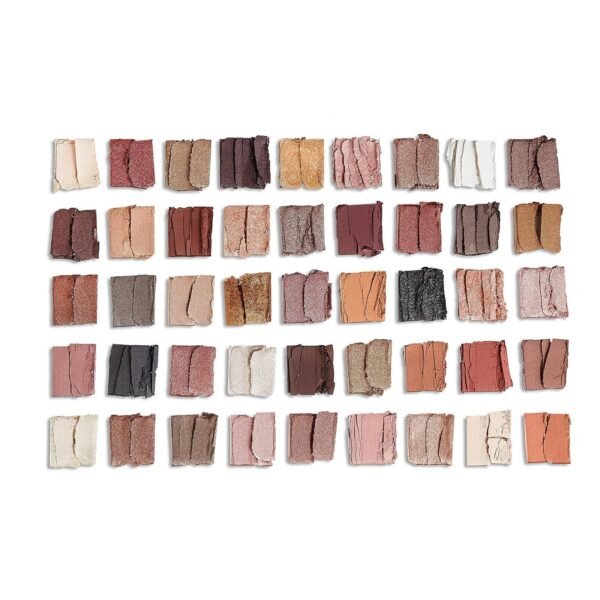 Makeup Revolution Maxi Reloaded Palette, Eyeshadow Palette, 45 Highly Pigmented Neutral Shades, Large It Up, 1.35g - Image 4