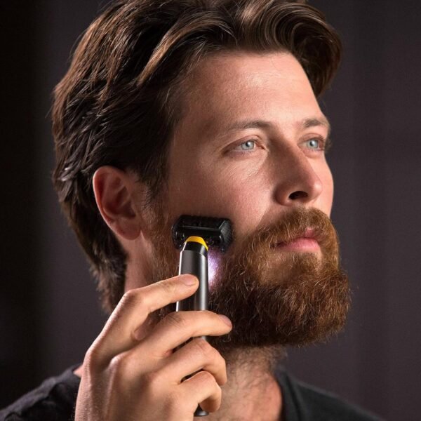 MicroTouch SOLO Titanium, Rechargeable Beard & Body Razor that Trims, Edges, Shaves, and Grooms - Image 3