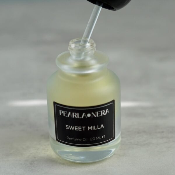 MUSK SWAP .68 Fl Oz/20 mL, Intoxicating Floral Musk Perfume Oil. Perfect for Cherished Memories, Convenient and Long-lasting. - Image 5
