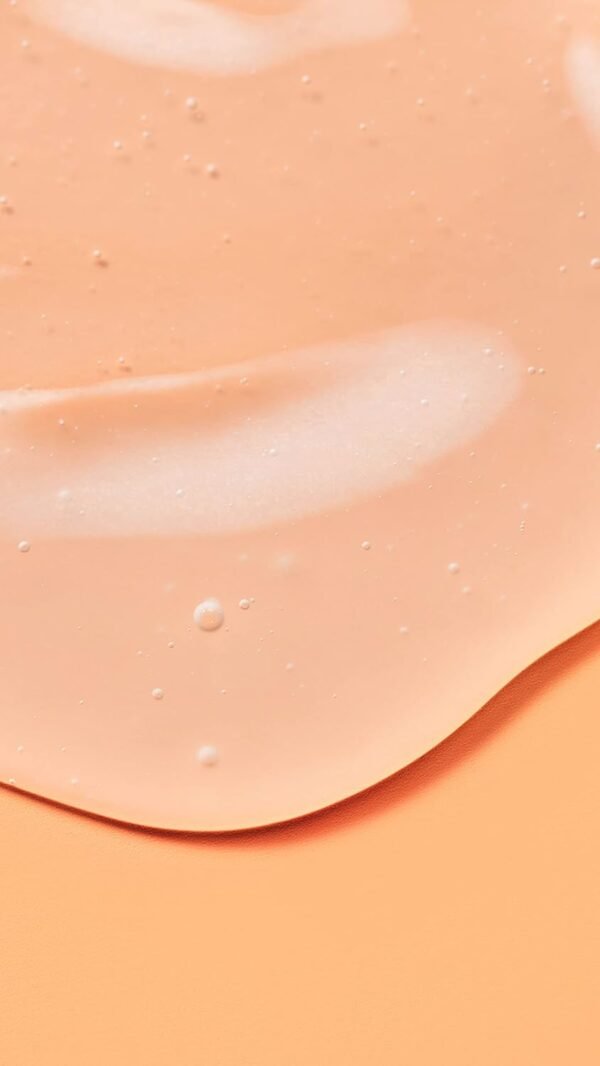 e.l.f. SuperHydrate Moisturiser, Fast-Absorbing, Non-Greasy, Gel Formula, Hydrates, Tones, Clarifies, Protects, Infused with Vitamin E, 1.69 Oz - Image 7