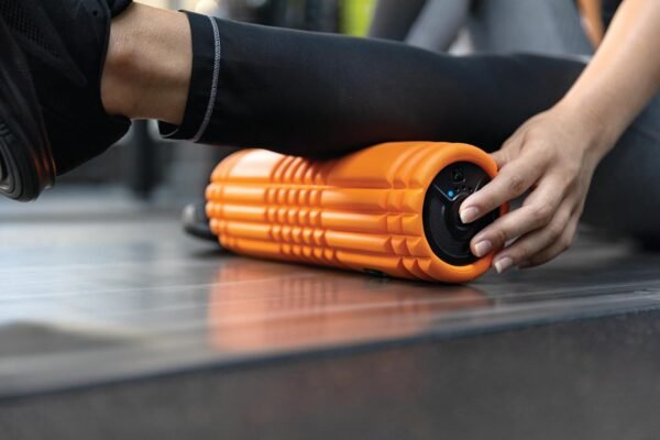 TRIGGERPOINT PERFORMANCE THERAPY GRID VIBE PLUS Four-Speed Vibrating Foam Roller - Image 9