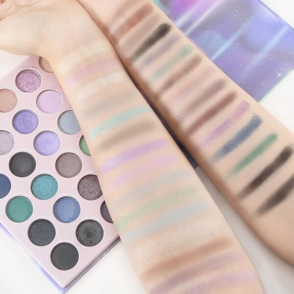 Eyeshadow Palette 30 Pigmented Matte Shimmer Eye Shadow Makeup Palette Glitter Long Lasting Waterproof - Image 3
