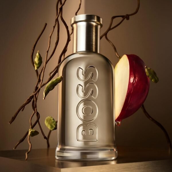 Hugo Boss Bottled Eau de Parfum – Woody Men's Cologne – With Notes of Apple, Cardamom & Vetiver – Long Lasting Fragrance - Image 4