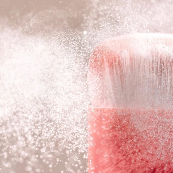 dae Hair Fairy Duster Dry Shampoo Kabuki Blending Brush - Image 3