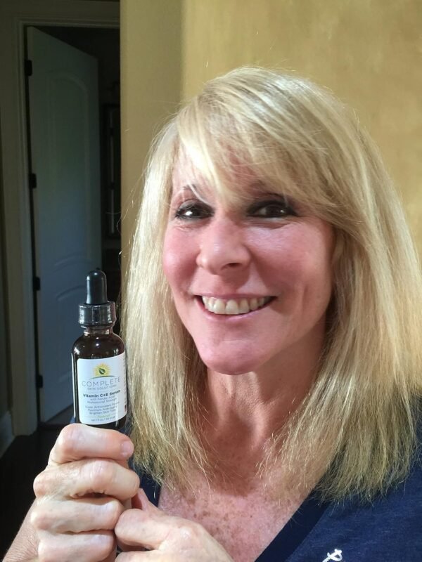 Natural Vitamin C E Serum with Ferulic and Hyaluronic Acid 1 oz - Image 8