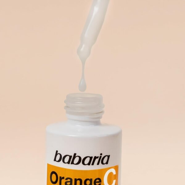 Babaria Vitamin C Face Serum - Helps Improve Elasticity and Flexibility - Reduces Appearance of Dark Spots - Protects Against Airborne Pollutants - Provides Glowing and Anti-Aging Effect - 1 oz - Image 8