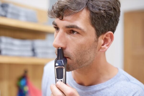 Philips Norelco Multigroom All-in-One Trimmer Series 3000 with 13 pieces - No Blade Oil Needed, MG3750/50 - Image 8