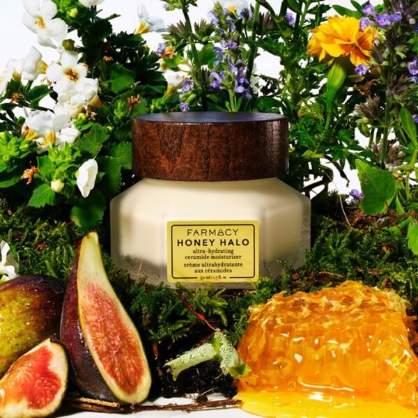 Farmacy Ceramide Face Moisturizer - Honey Halo Hydrating Facial Moisturizer for Dry Skin - Plumps, Soothes + Restores Skin with Potent Ceramides + Buckwheat Honey for a Dewy, Healthy Glow (50ml) - Image 4
