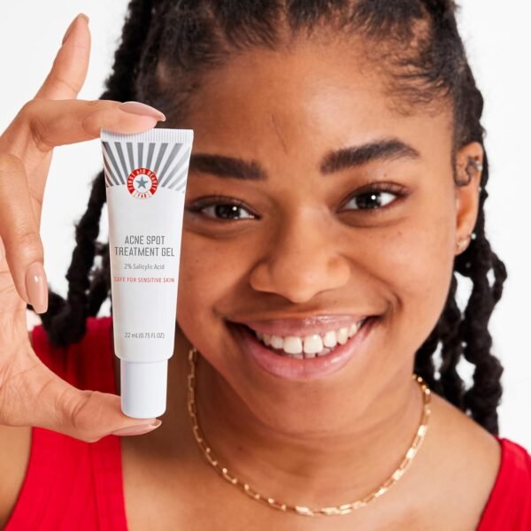 First Aid Beauty - FAB Pharma BHA Acne Spot Treatment Gel with 2% Salicylic Acid, Exfoliating Treatment for Breakouts, Whiteheads, Blackheads and Acne Blemishes, Safe for Sensitive Skin, 0.75 oz - Image 5