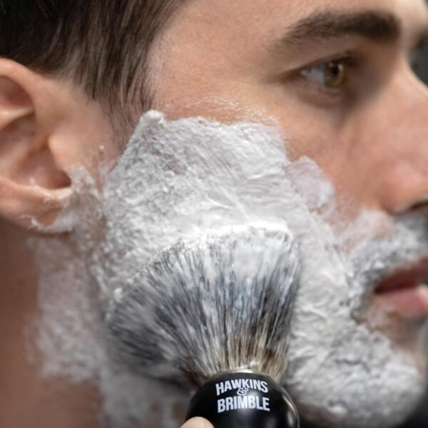 Hawkins & Brimble - Shaving Cream for Men, 100g - Luxurious Shaving Cream for Sensitive Skin and Nourishing - Smooth Finish Shave for Men without Animal Testing - Signature Elemi & Ginseng Fragrance - Image 6