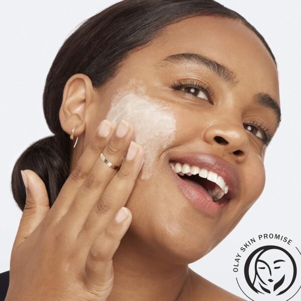Olay Total Effects Citrus Facial Cleanser and Scrub, 5.0 Ounces (Pack of 3) - Image 3