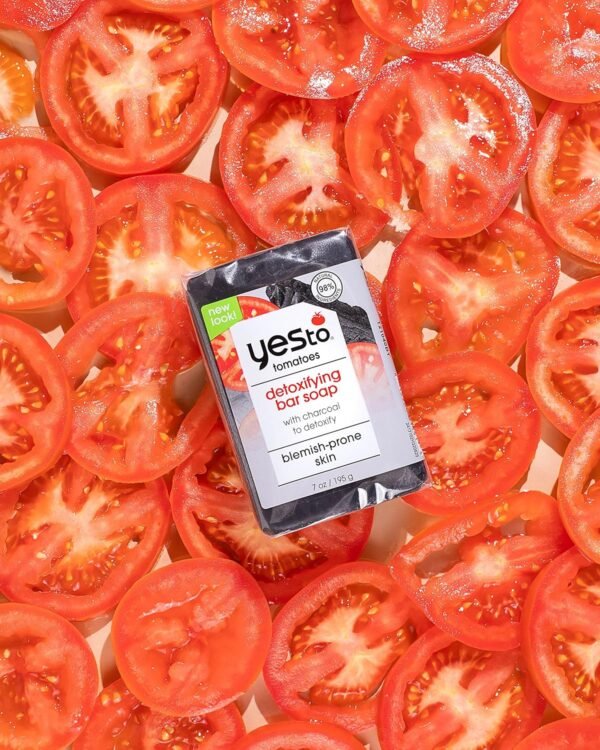 Yes To Tomatoes Detoxifying Charcoal Bar Soap, Exfoliating Acne Face Wash Helps Draw Out Impurities & Deep Clean Pores, With Salicylic Acid and Jojoba Oil, Natural Vegan & Cruelty Free - Image 4
